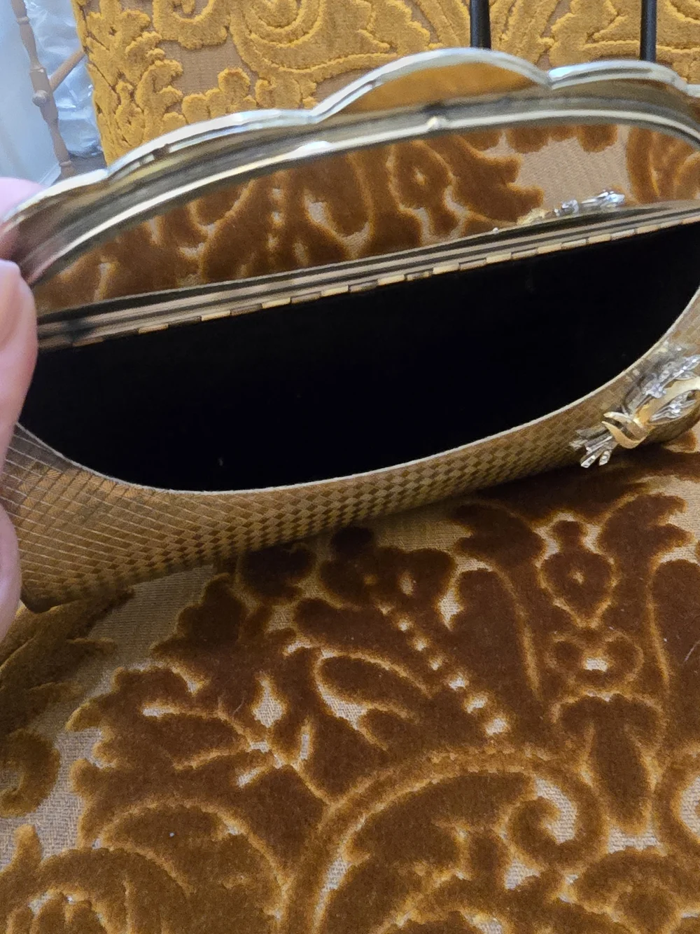 Vintage Gold Metallic Scalloped Evening Clutch with Floral Accent